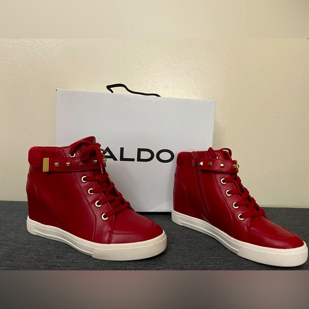 ❤️‍🔥 Aldo women’s Dwiredien High-Top Wedge Sneakers NWT, US size 8.5
